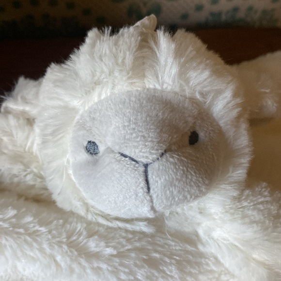 Soft baby toy/blankie, Lamb - Picture 4 of 6
